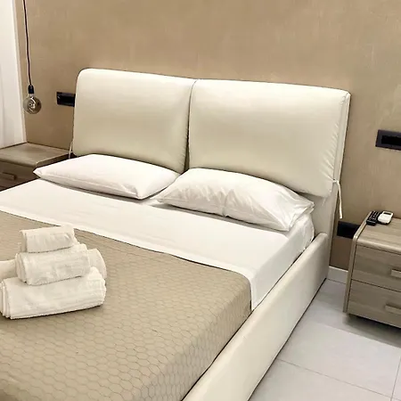 Giardino Lussemburgo, Elegante E Confortevole Tra Mondello E Il Centro Storico Di Apartament Palermo